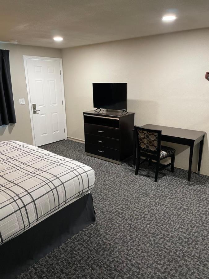 Royal Inn Eugene- Airport מראה חיצוני תמונה